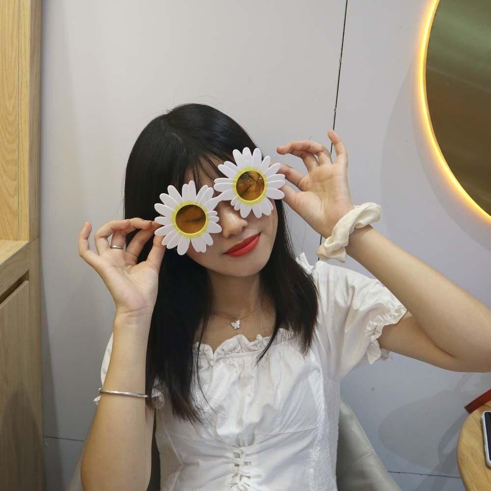 Party Supplies Sun Flower Shap – обзор и цена Vintage Fashion Photographers