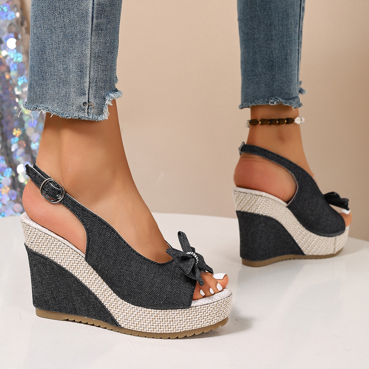 Vintage Rivet Decor Wedge Sand – обзор и цена Vintage Fashion Plus Size