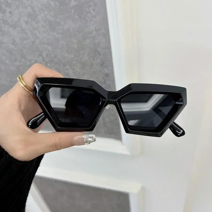 Black Square Sunglasses Women  – обзор и цена Vintage Fashion Female