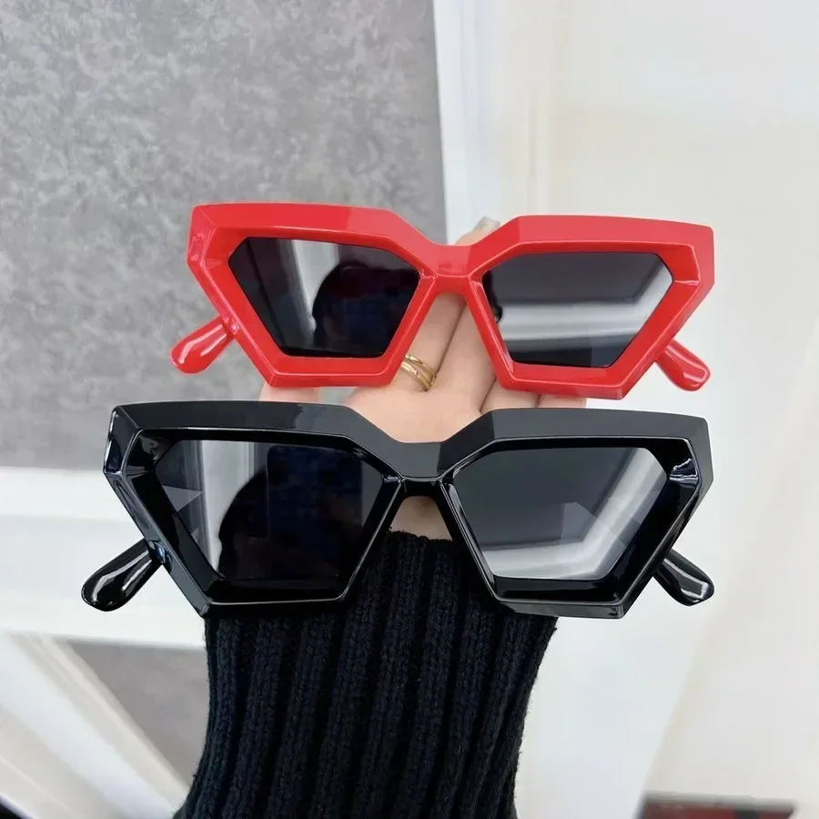 Black Square Sunglasses Women  – обзор и цена Vintage Fashion Female