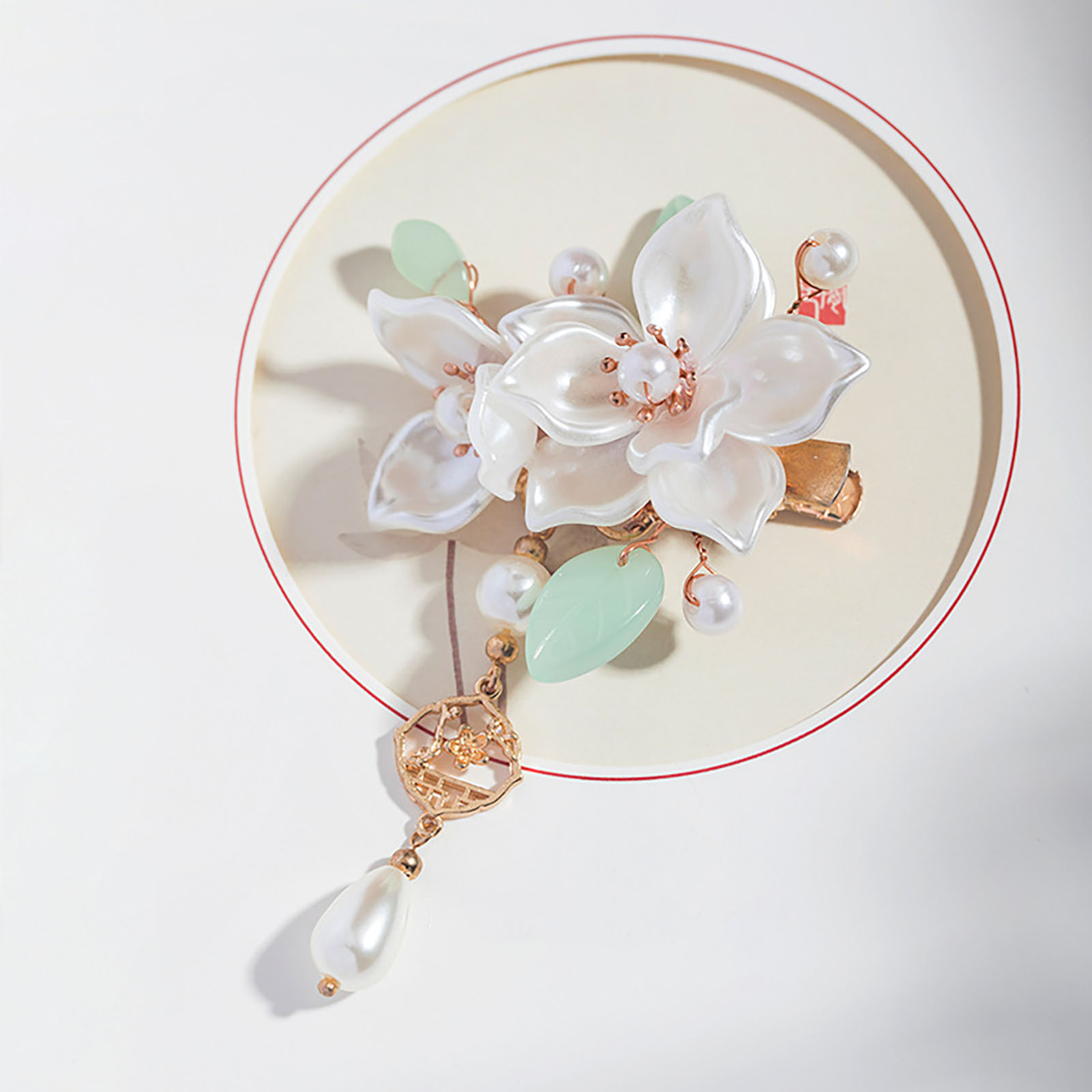 Vintage Camellia Hair Clip Ele – обзор и цена Vintage Fashion Guild
