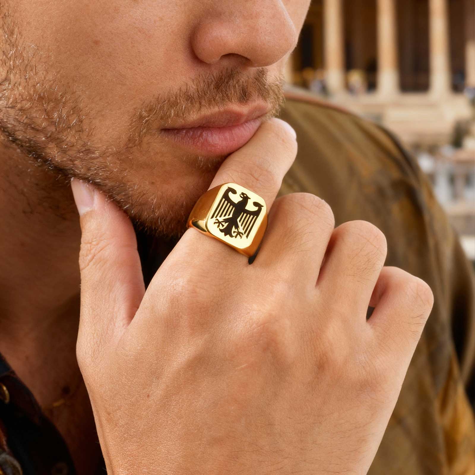 Custom Flying Hawk Eagle Ring  – обзор и цена Vintage Fashion Guild